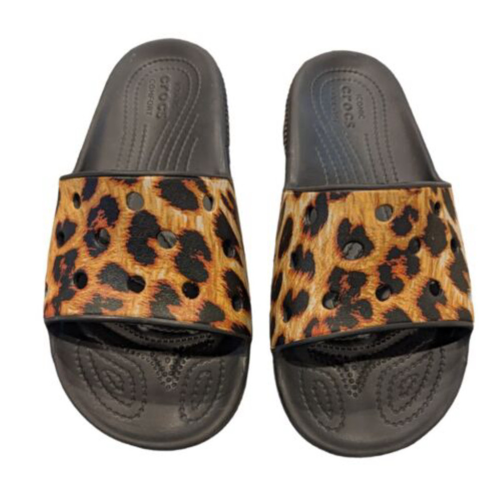 Womens Crocs classic slide leopard print sandal size 6